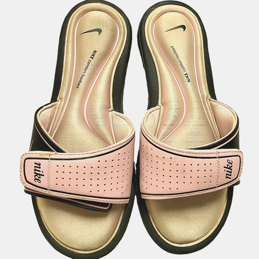 NIKE Women Slip-on athletic style mules cushioned sandals